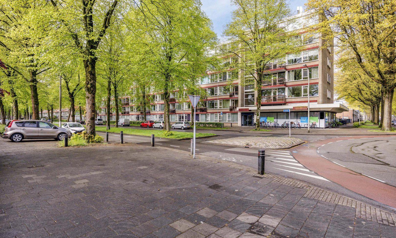 Tilburg, Postelse Hoeflaan 75