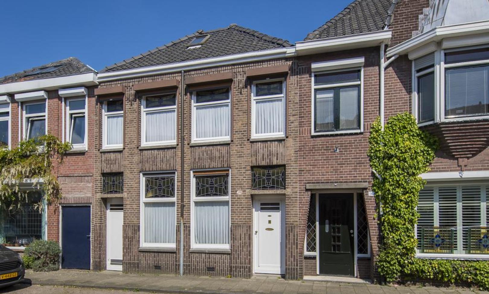 Tilburg, Lovensestraat 146