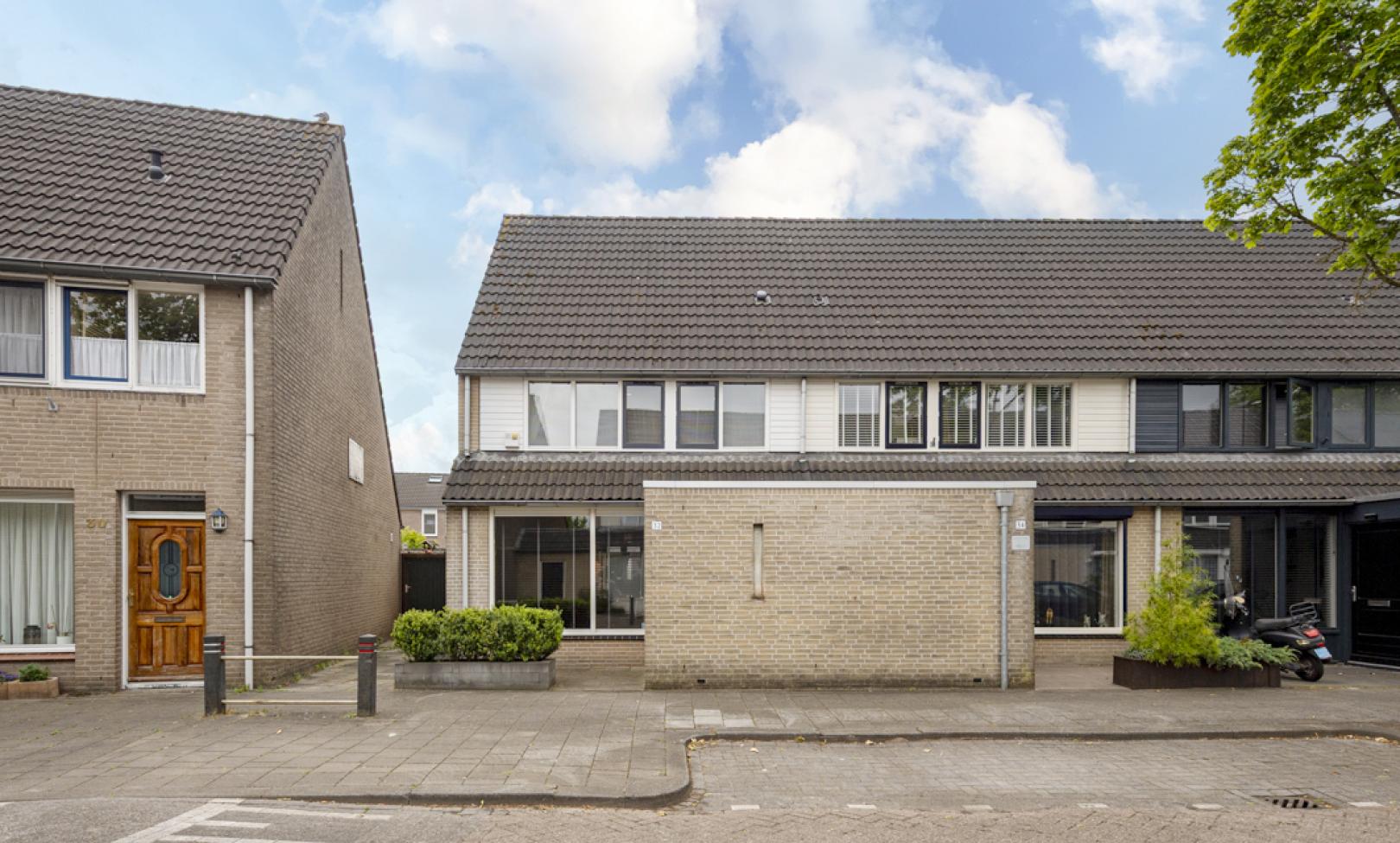 Tilburg, Clasinadreef 32