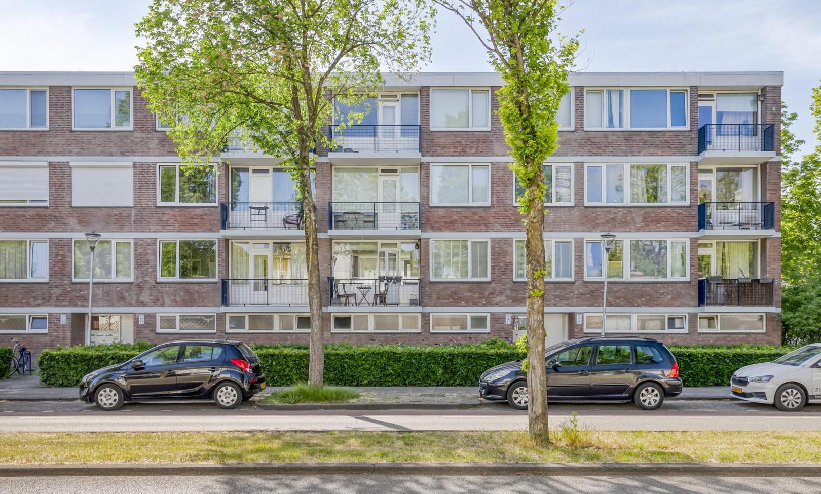Tilburg, Academielaan 21