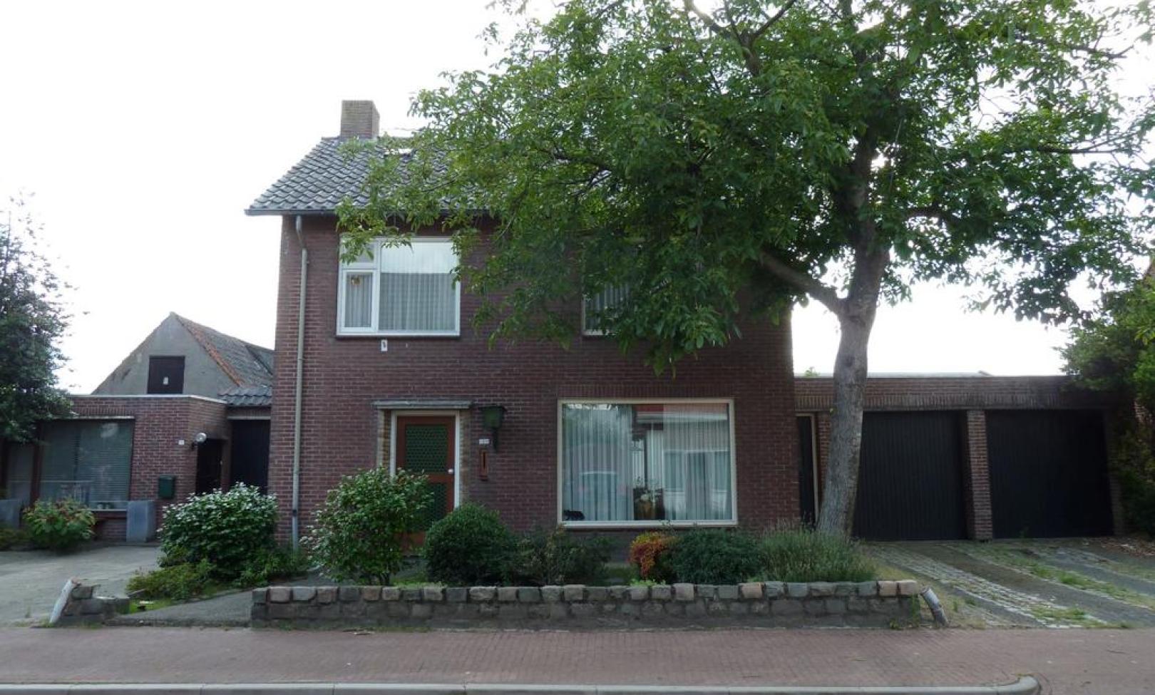 Hilvarenbeek, Bloemenstraat 15 A