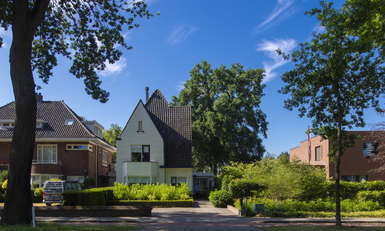 Tilburg, Bredaseweg 408