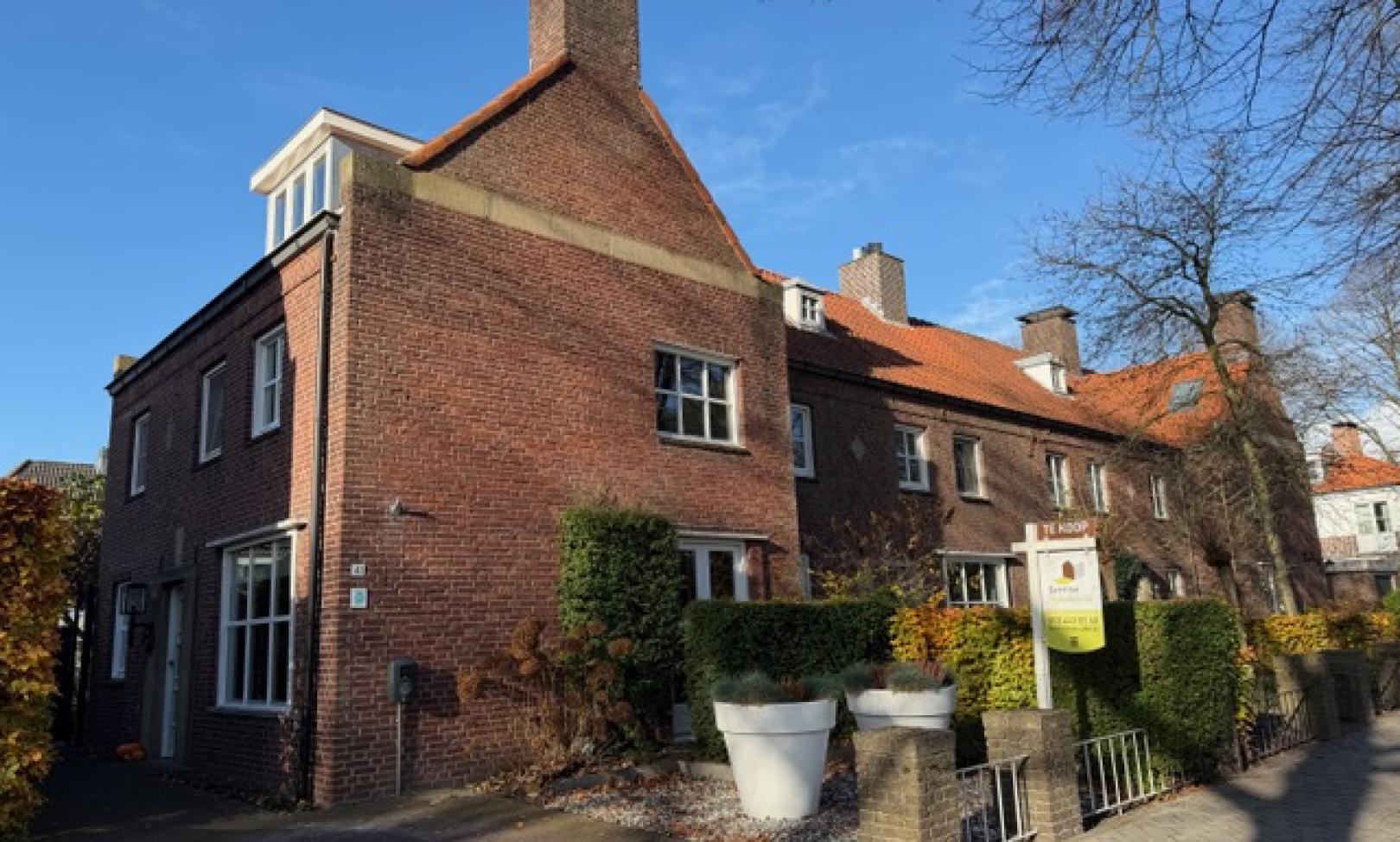 Burgemeester Damsstraat 41 